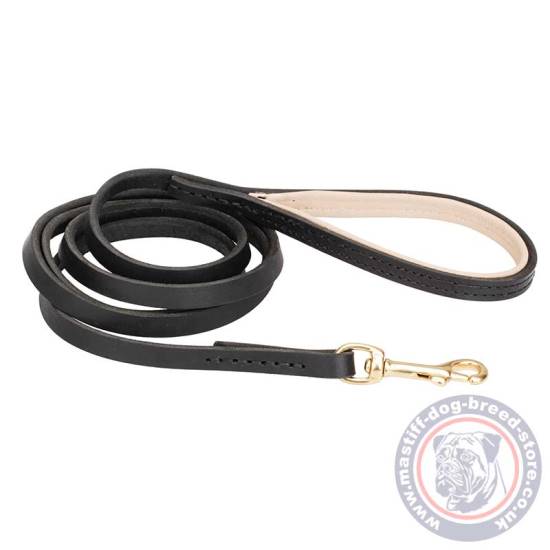 Leather Dog Lead with Soft Handle and Elegant Stitching for Mastiff Puppy